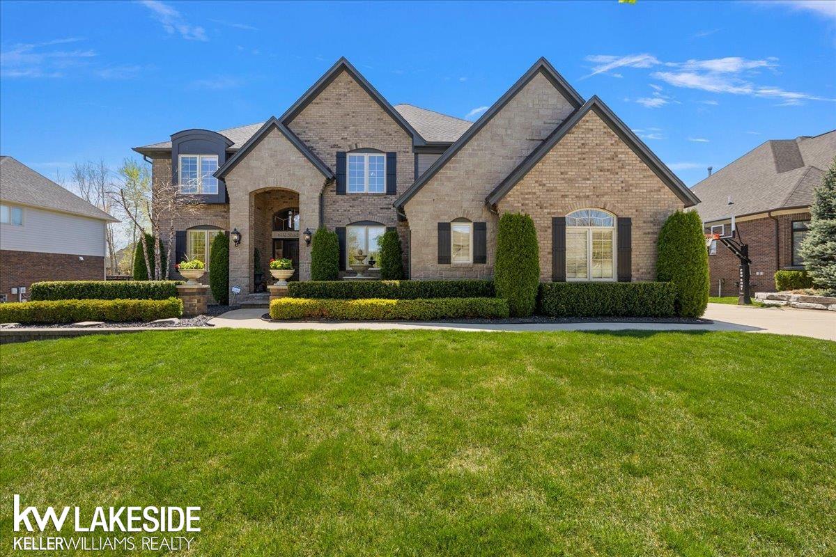 6132 Shadydale Drive