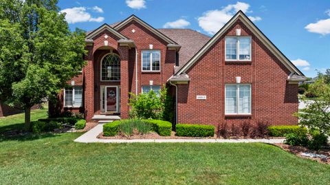 Photo of 18913 Strongford Drive, Macomb Township, MI 48044 (MLS # 58050211763)
