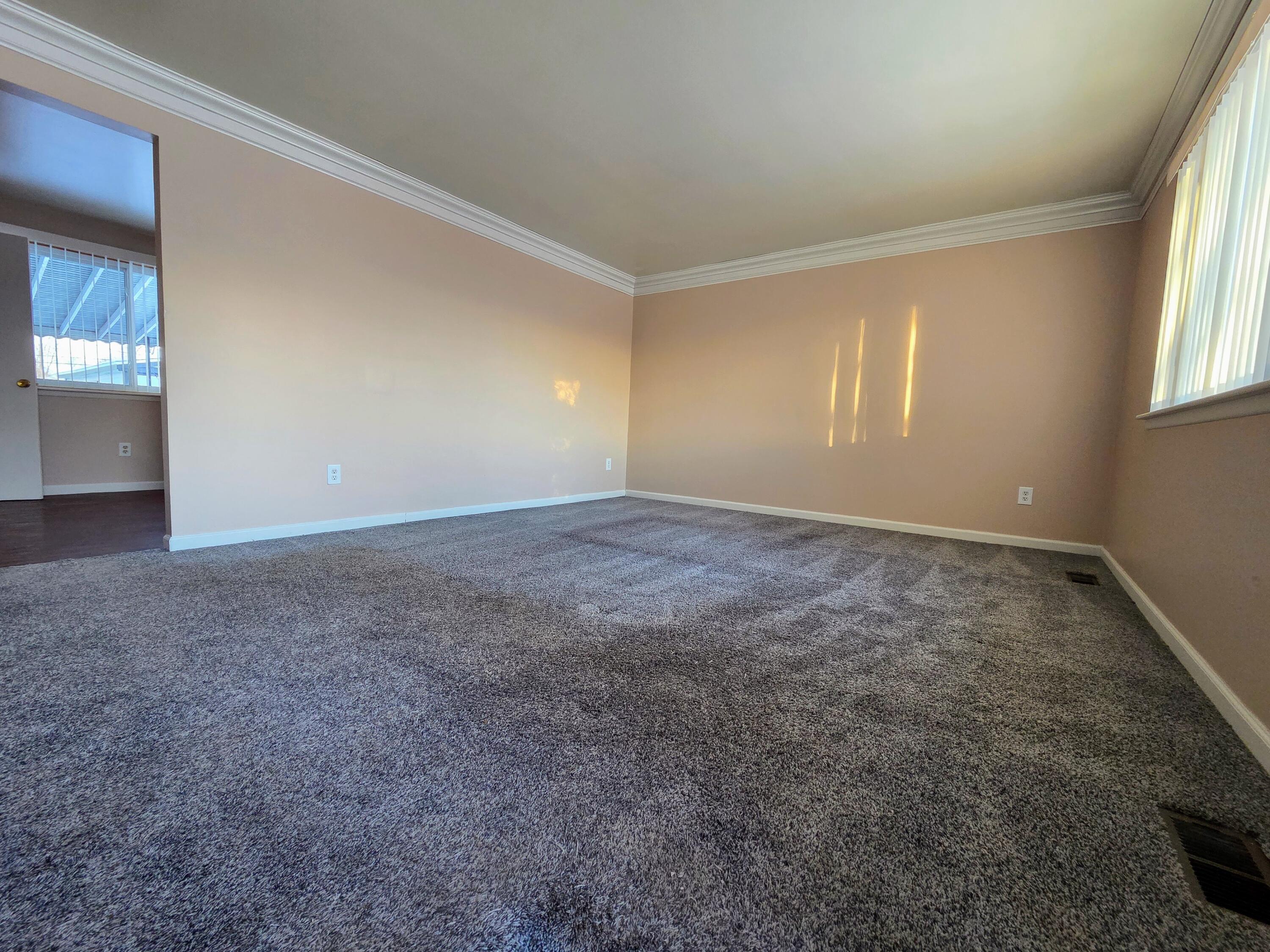 15700 Oakbrook Street