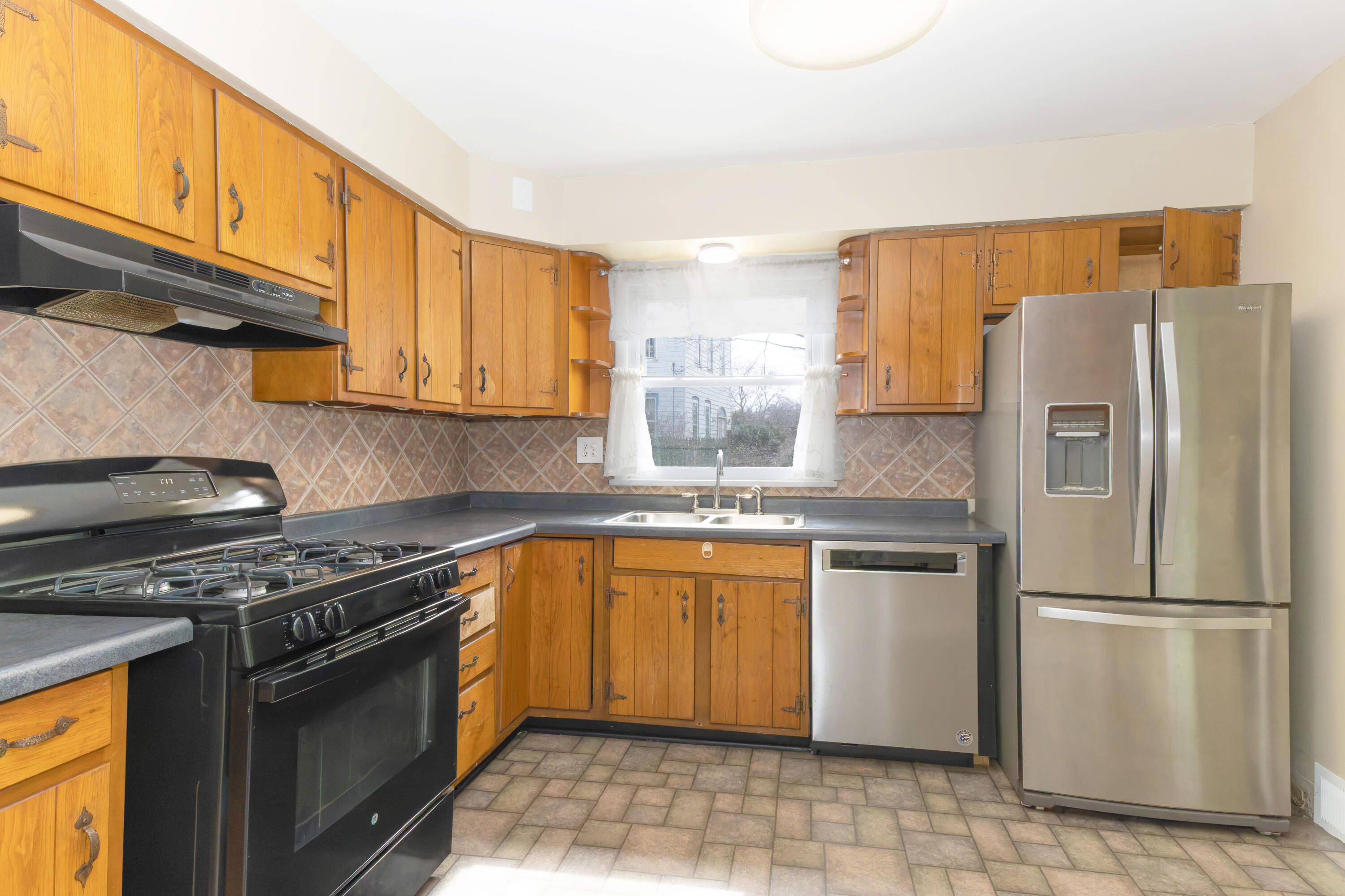 10121 S Sprinkle Road