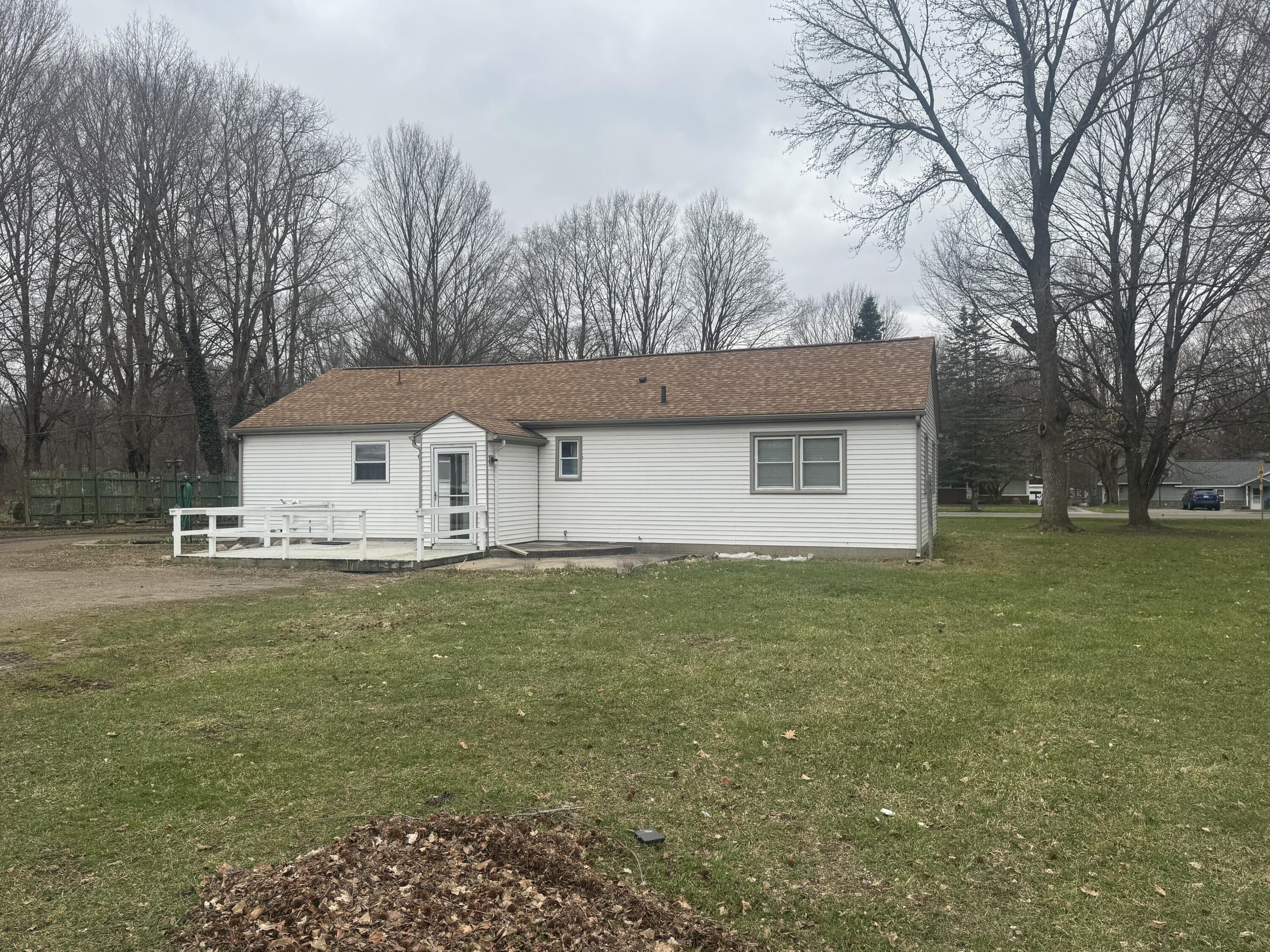 10121 S Sprinkle Road