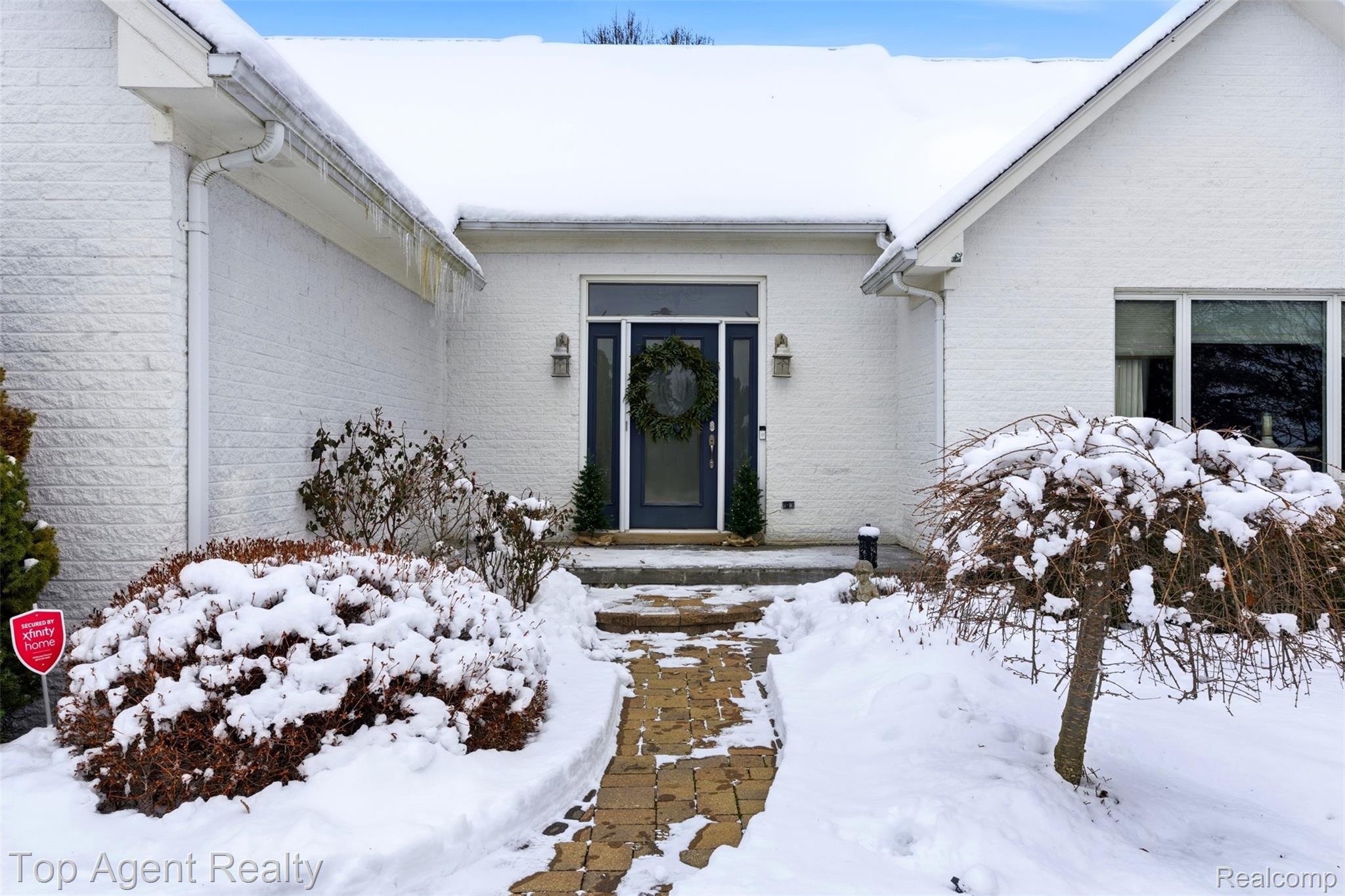 2239 Regency Hills Drive