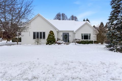 2239 Regency Hills Drive Shelby Charter Township MI 48316