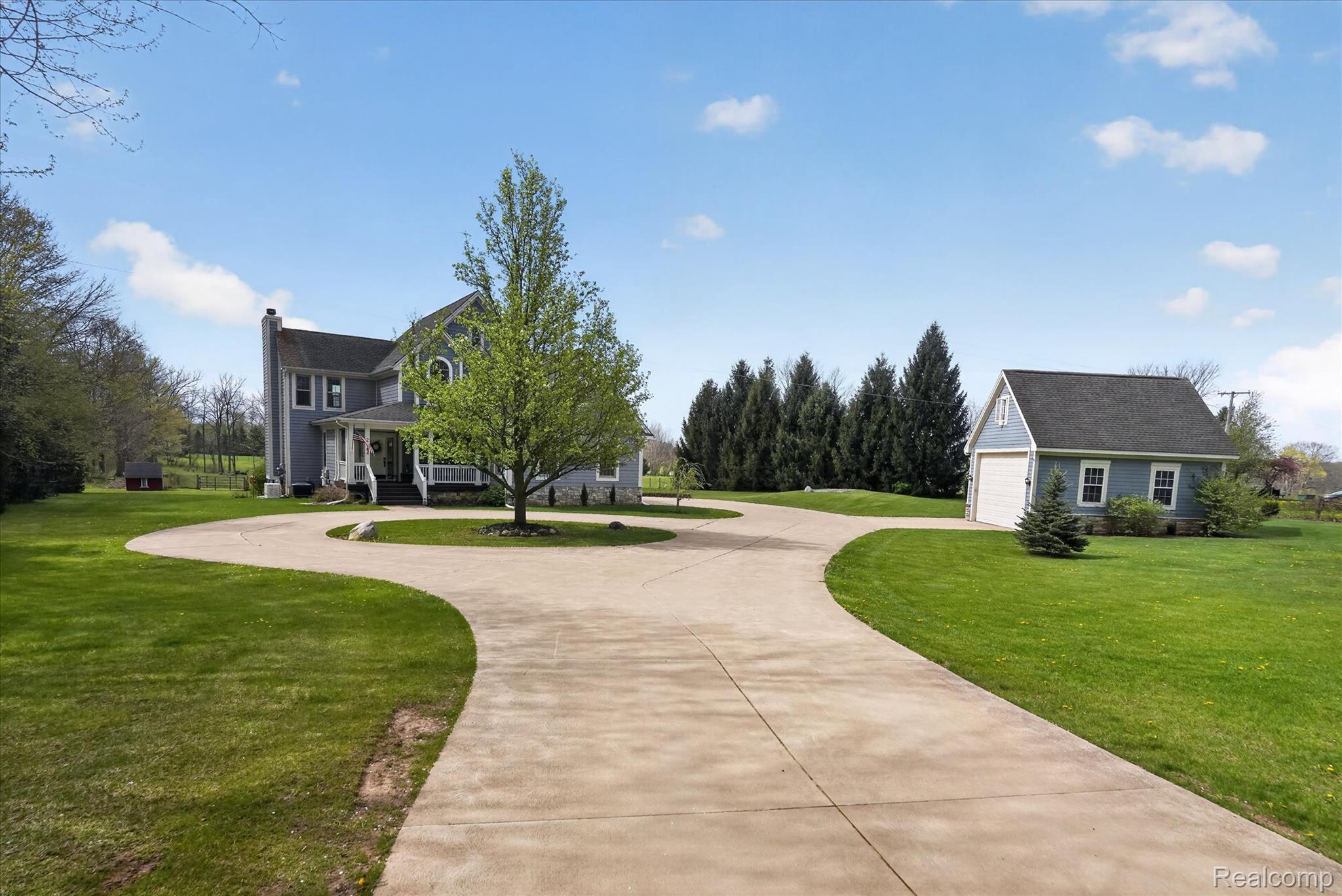 2164 E Allen Road