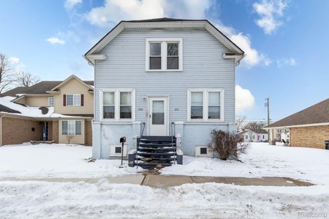 2332 8th Street Wyandotte City MI 48192