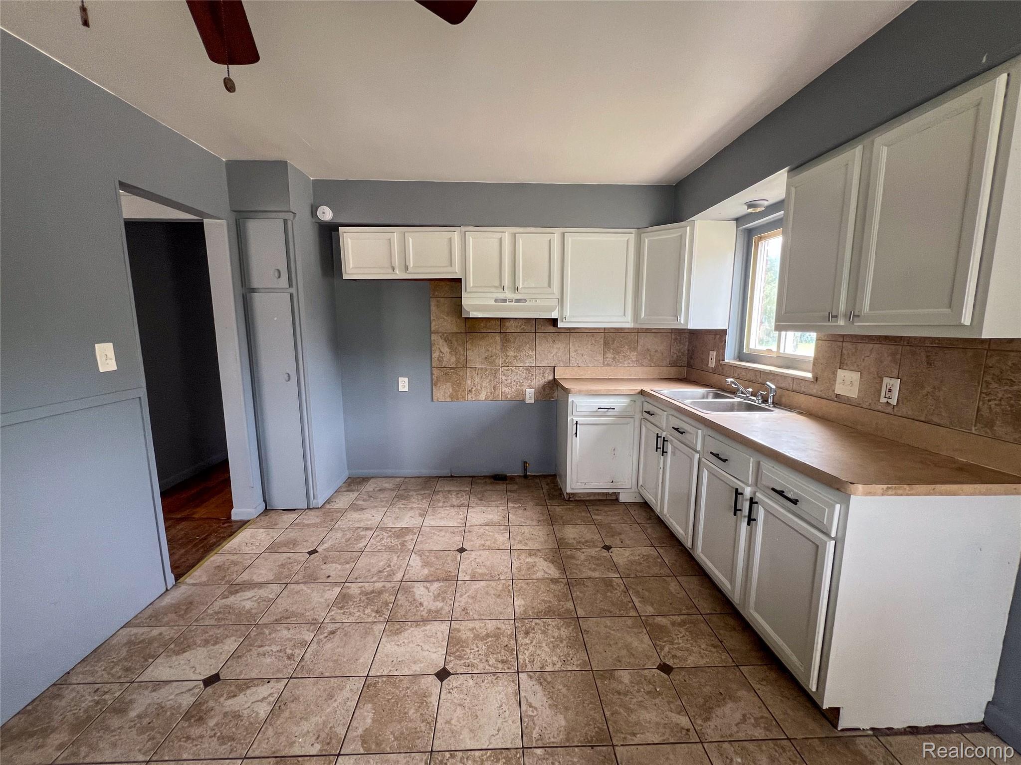 20049 Tireman Street