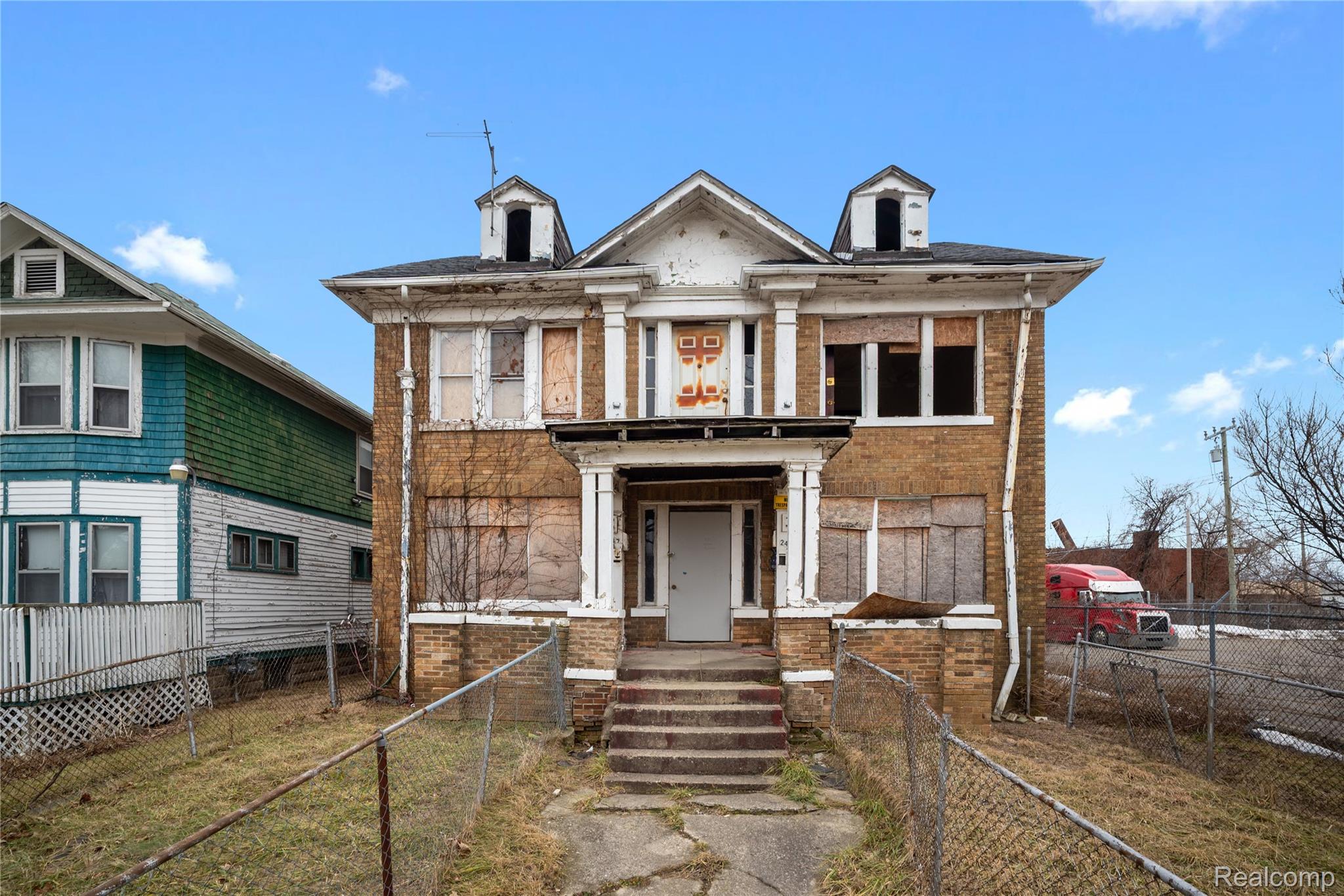247 Midland Street
