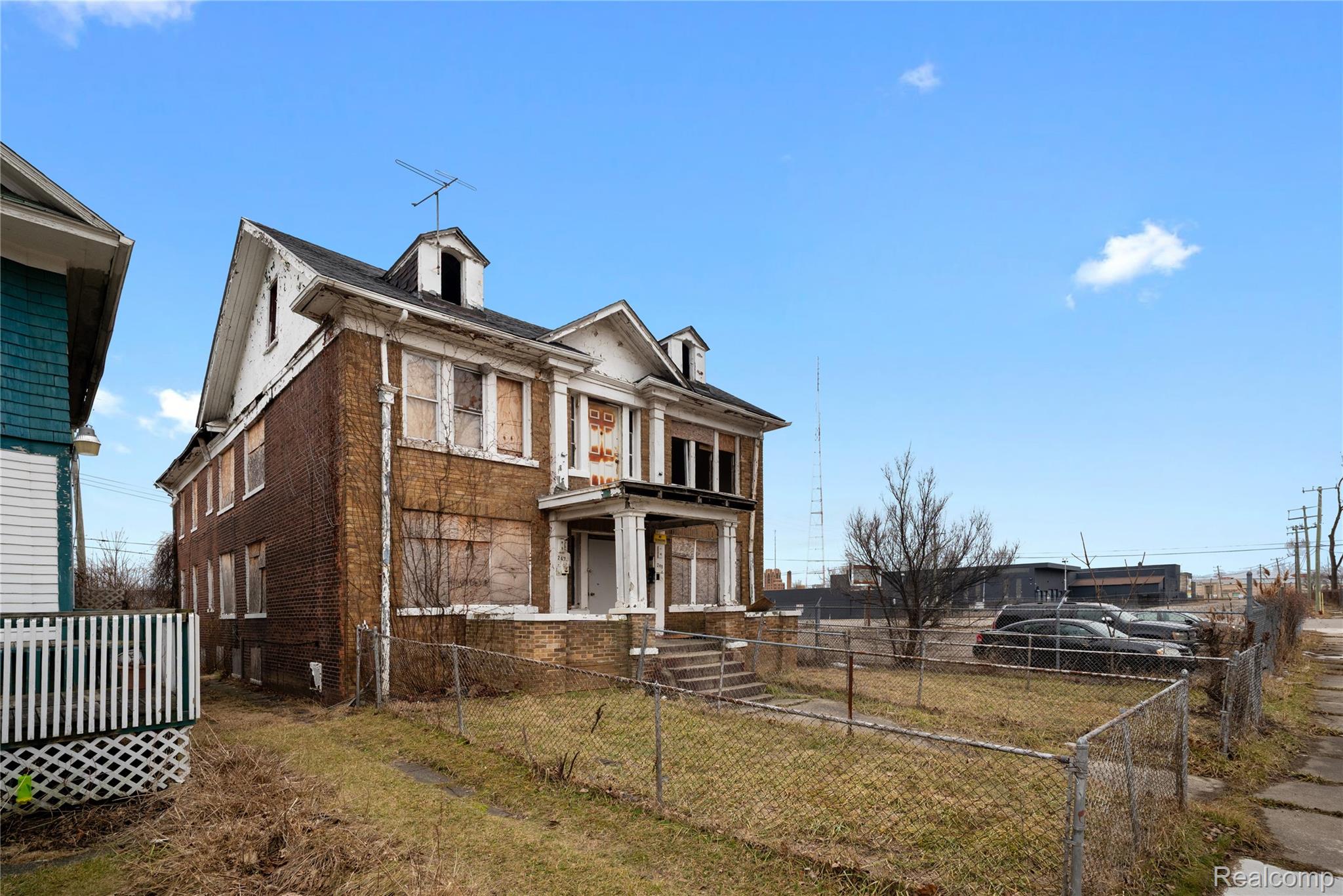 247 Midland Street