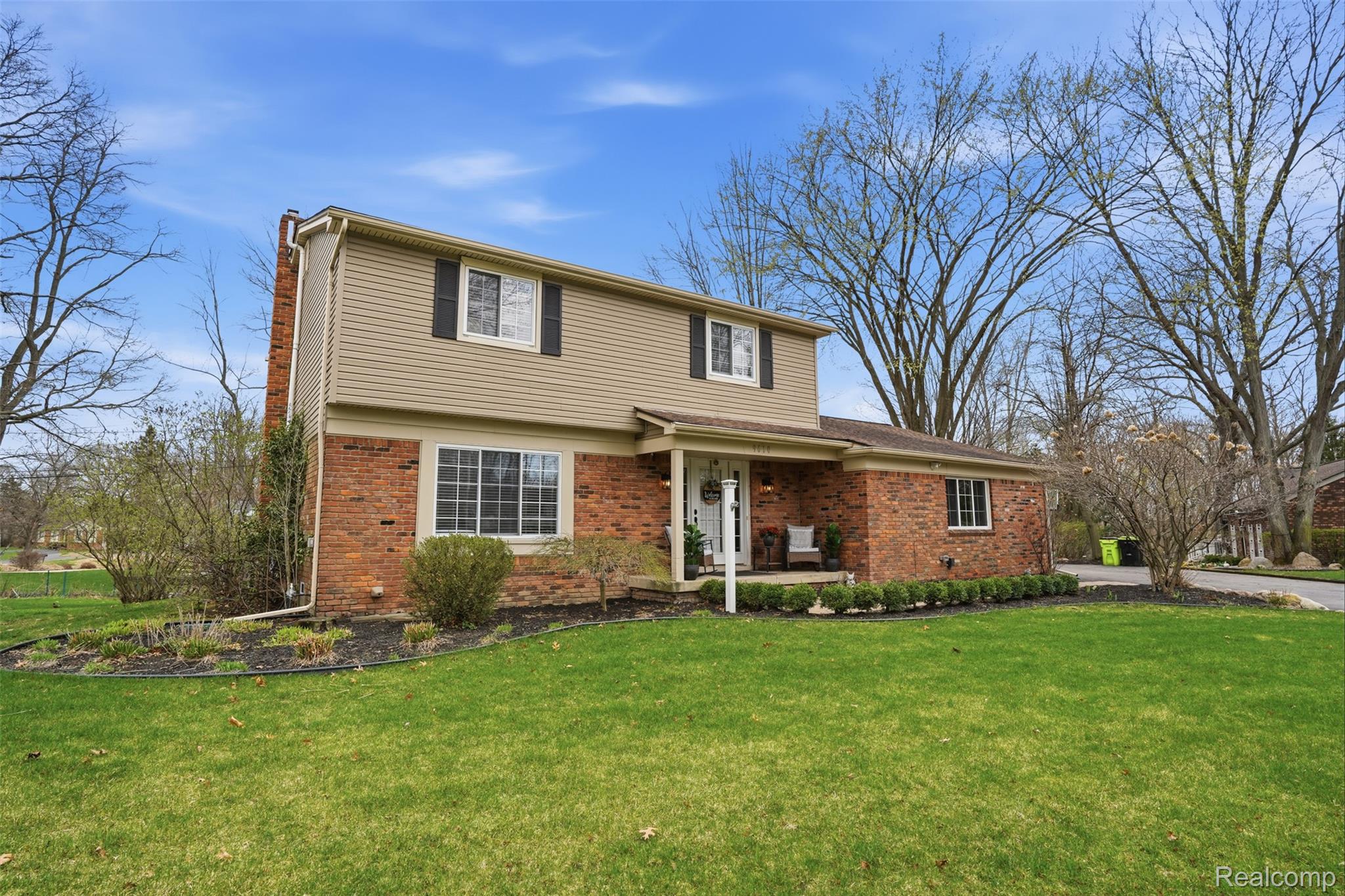 9610 Woody Court