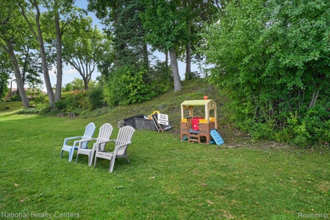 Tiny photo for 4245 Normanwood, West Bloomfield Charter Township, MI 48323 (MLS # 20261085154)