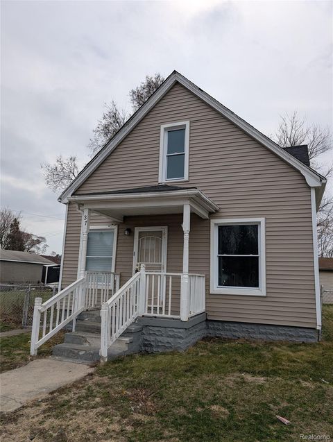 37 Le Blanc River Rouge City MI 48218