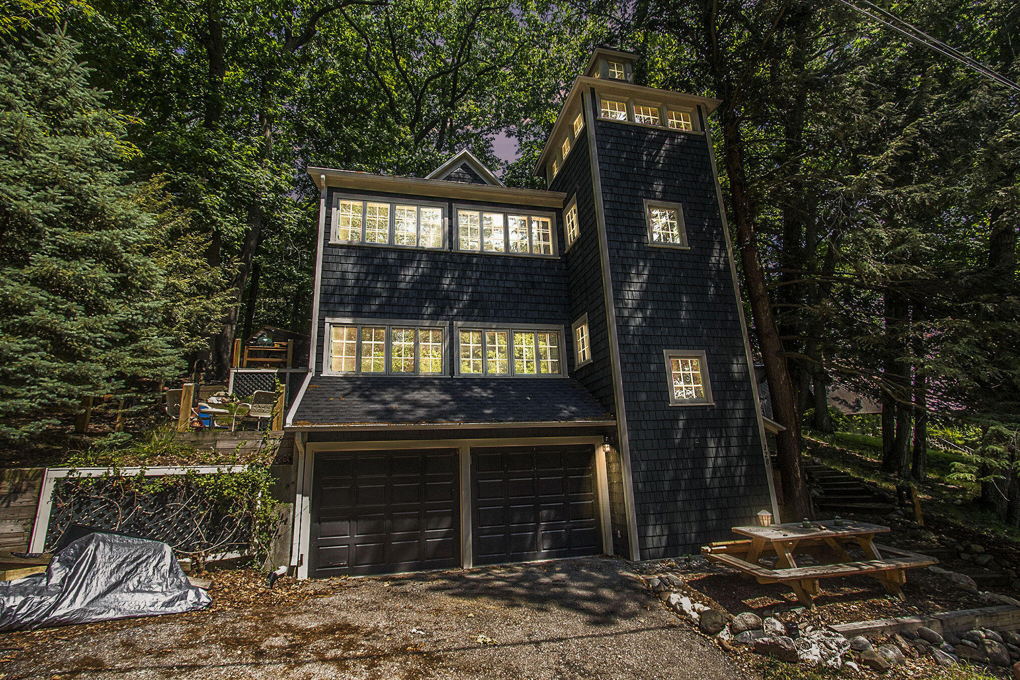 128 Van Dalson Street