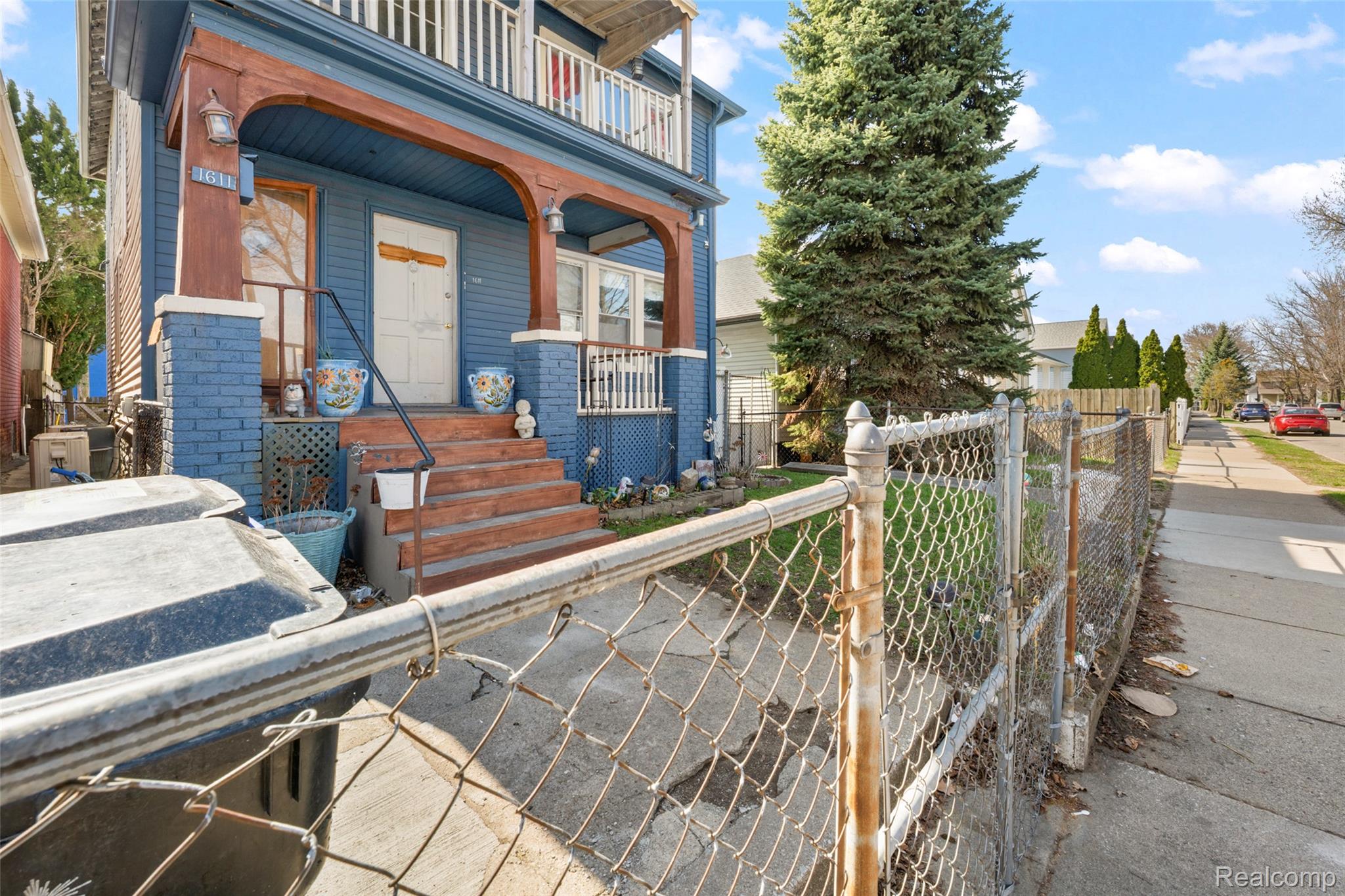 1611 Evans Street
