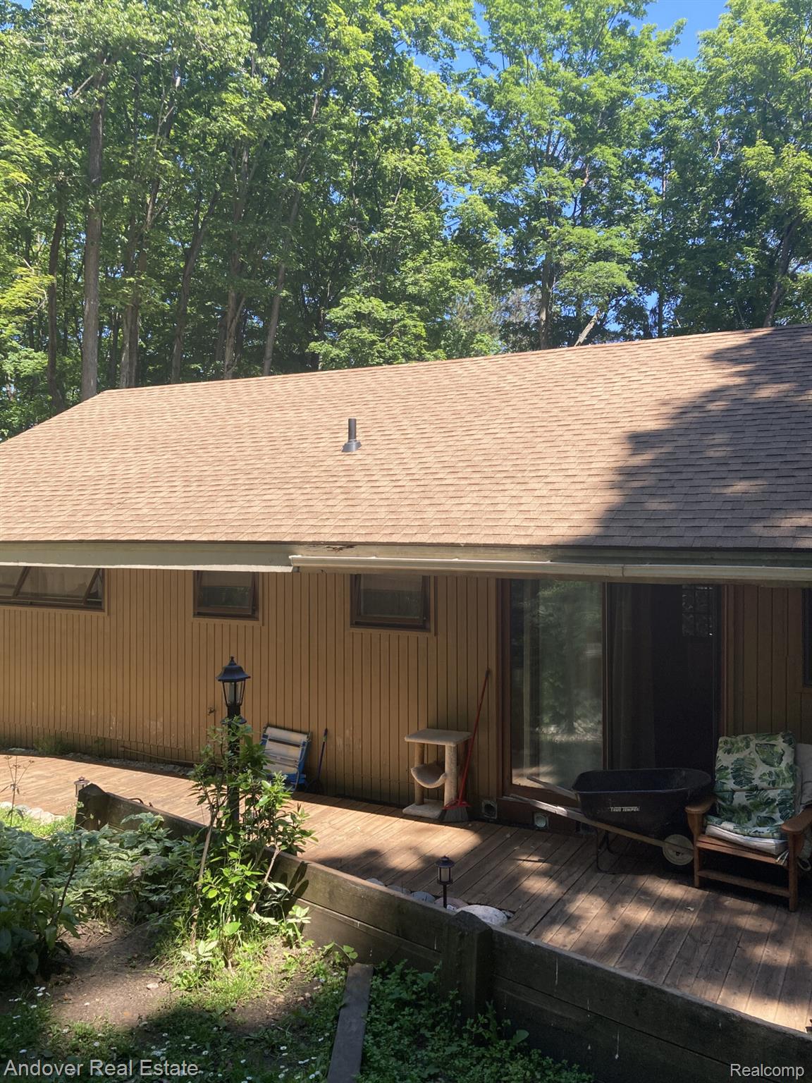 1548 SUNTERRA Trail