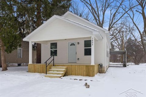 1603 W Union Street Midland City MI 48640