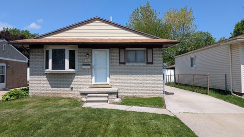 19273 WEBSTER Street Clinton Charter Township Macomb MI 48035