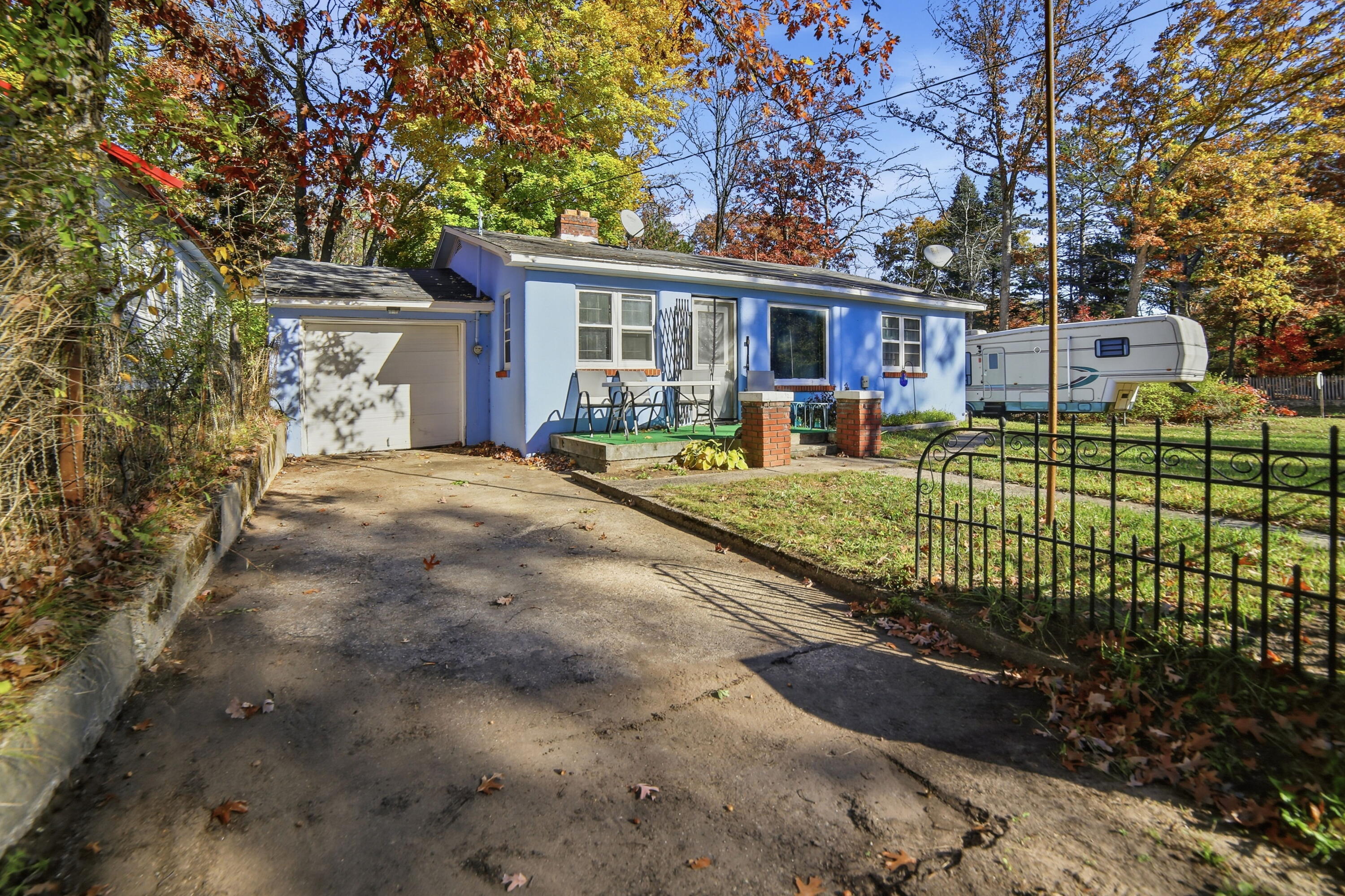 1238 E 1238 Martin Luther King Drive