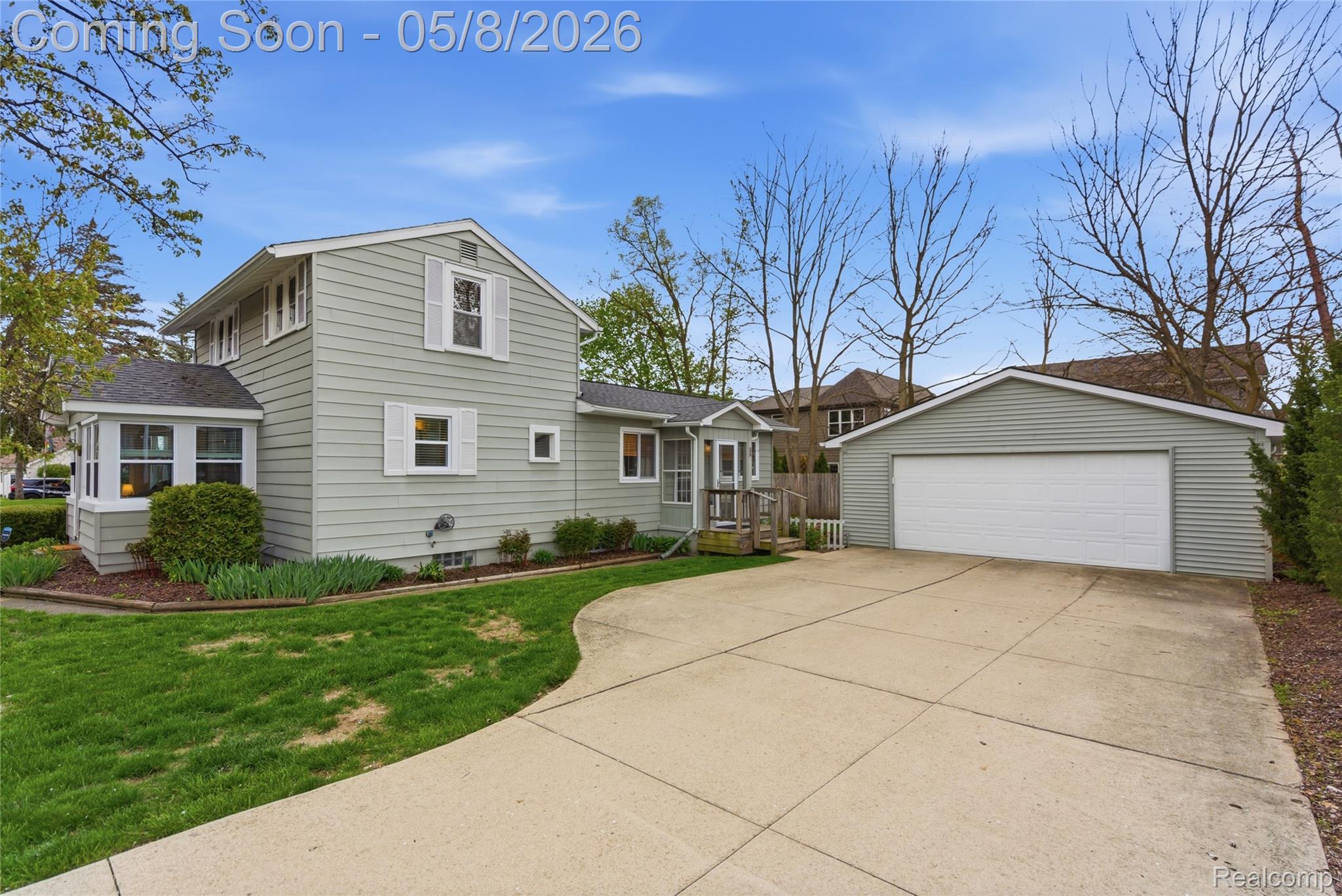 813 1st Street