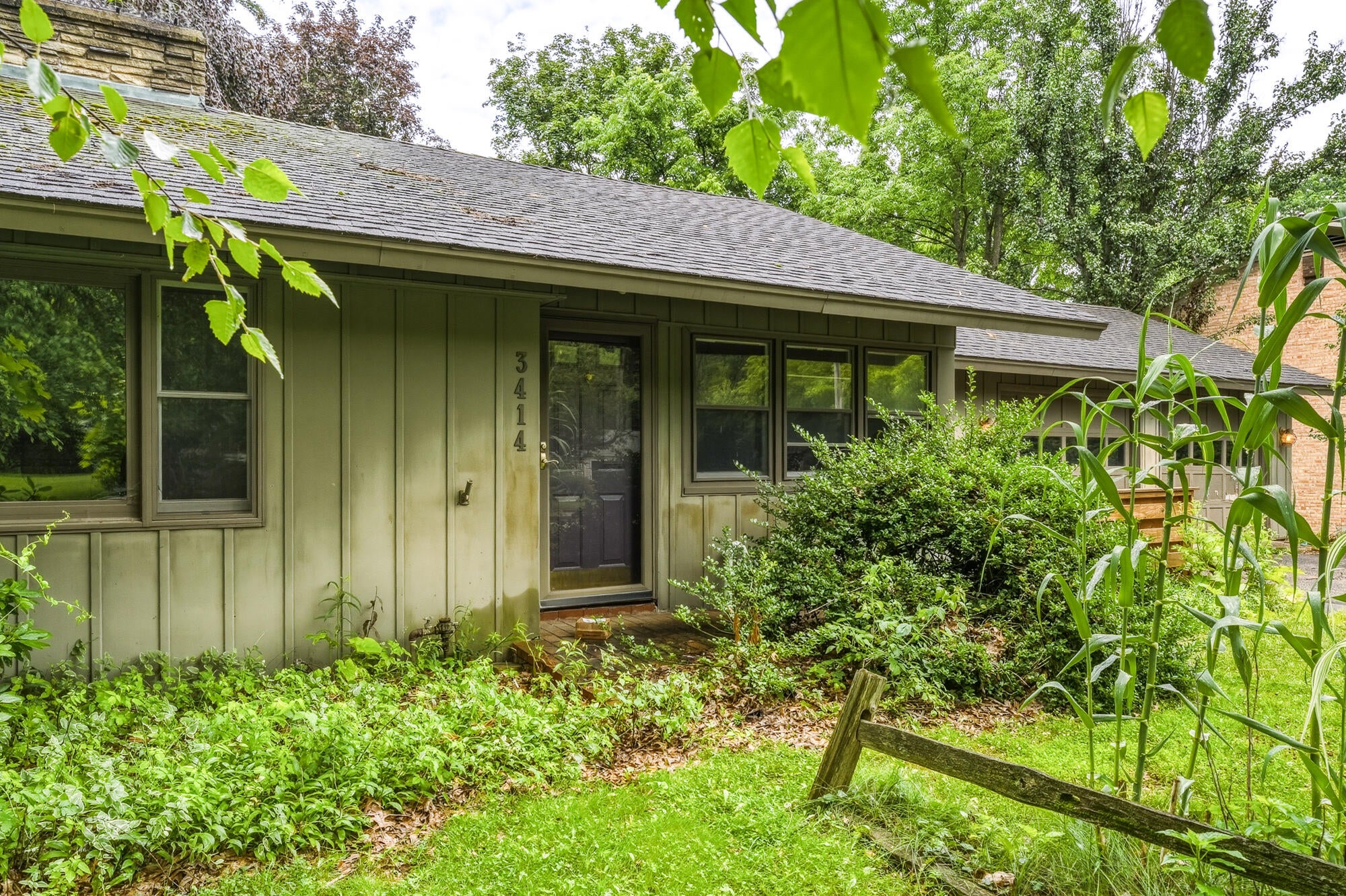 3414 Old Colony Road