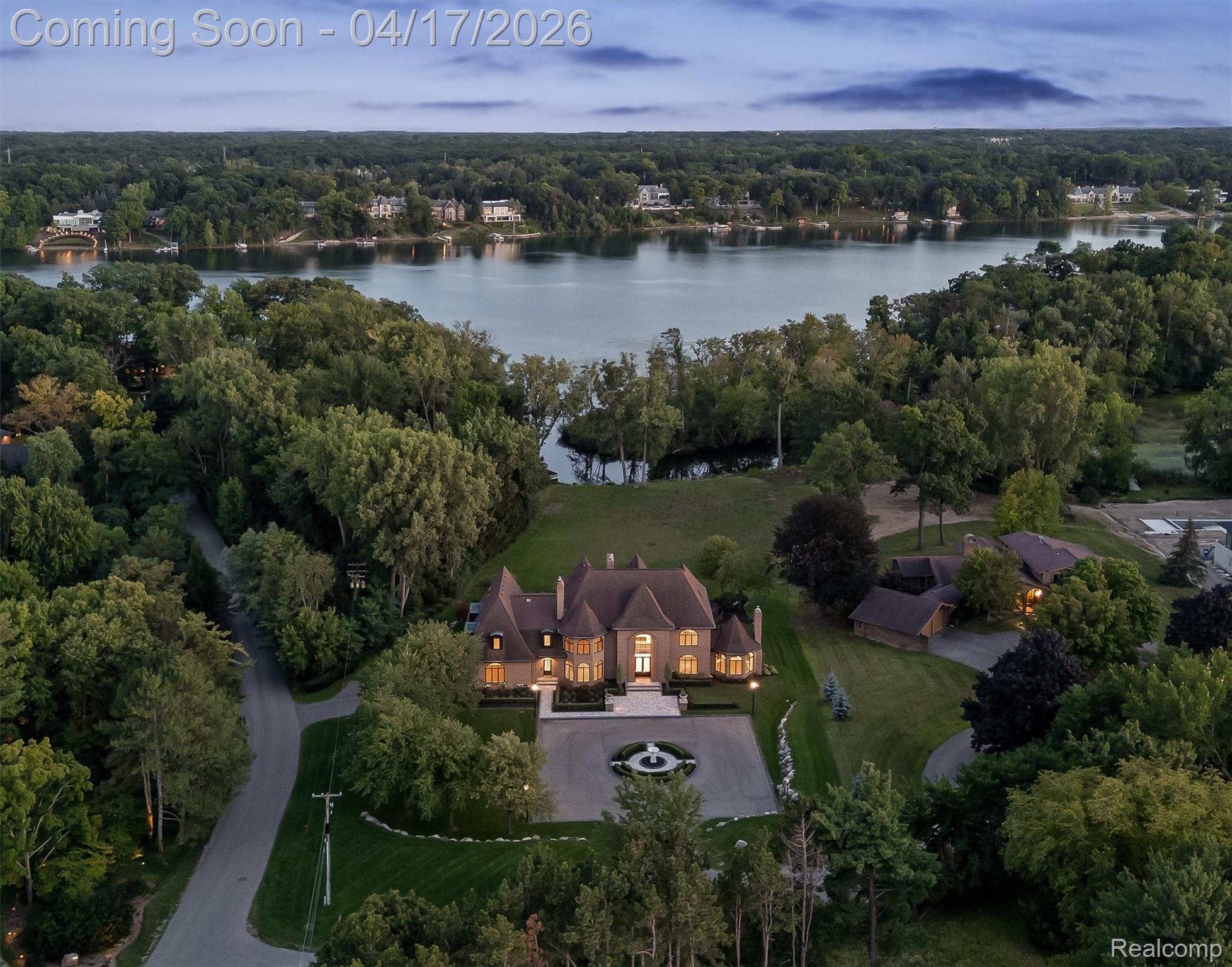 5305 Elmgate Bay Drive