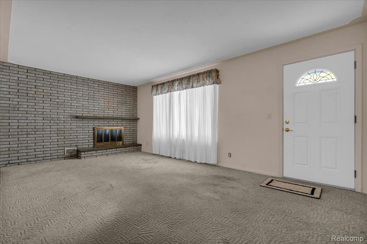 3122 Eastgate Street