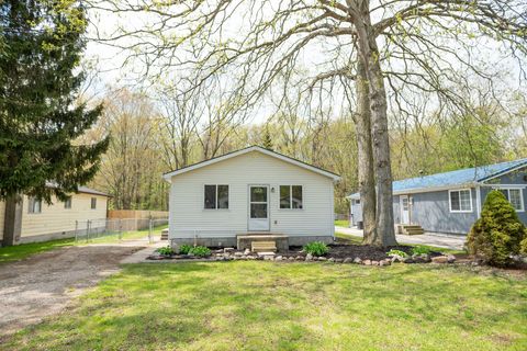 9114 ISLAND Drive Clay Township St Clair MI 48001