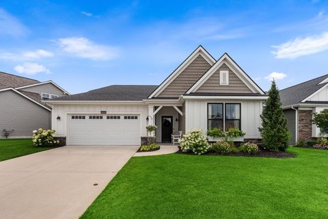 Photo of 14006 Bradshaw Park LN, Holland Charter Township, MI 49424 (MLS # 71026038504)