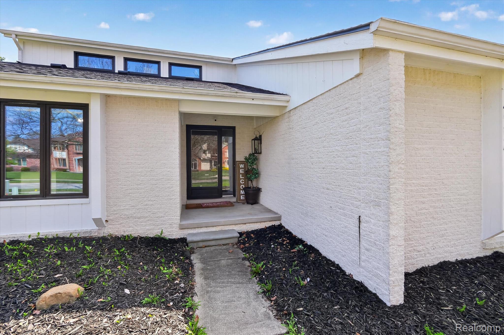2354 Erickson Drive
