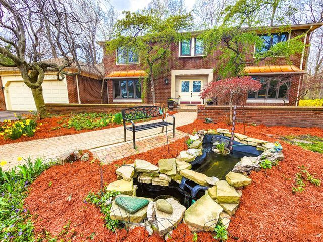 5130 LAKE BLUFF Road