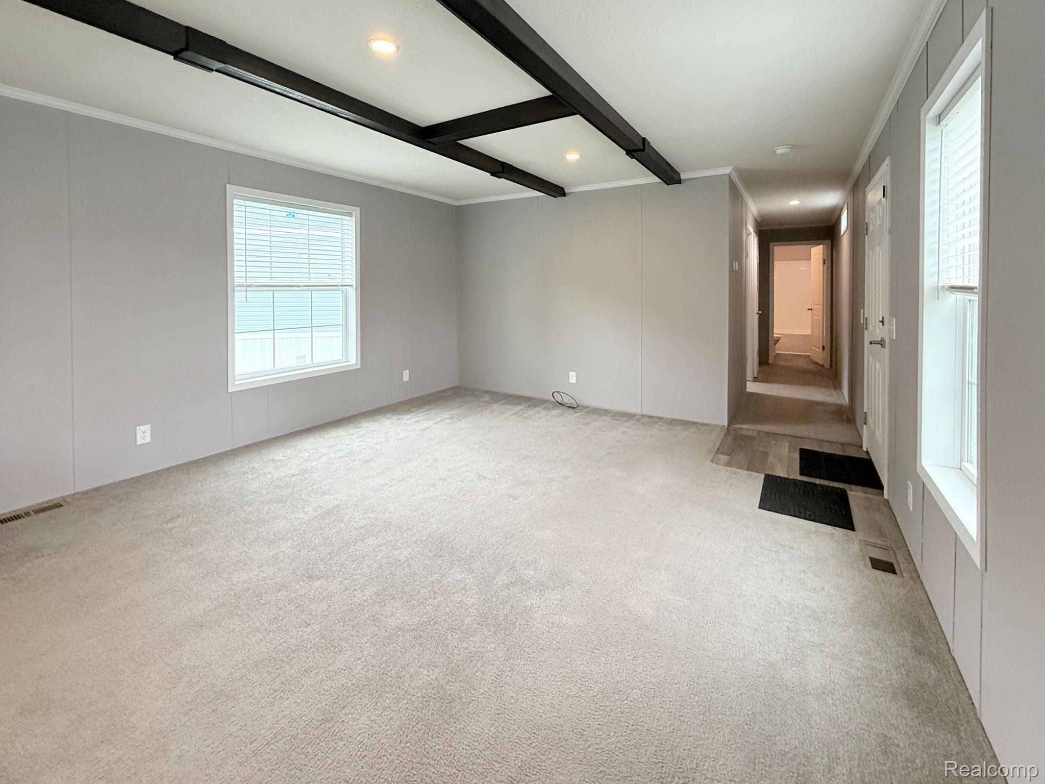 258 Diamond Circle