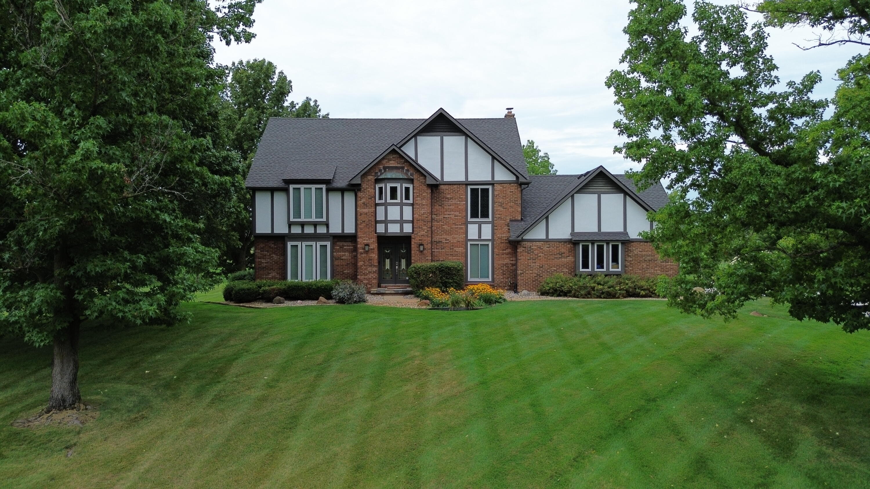 5449 Countryside Drive