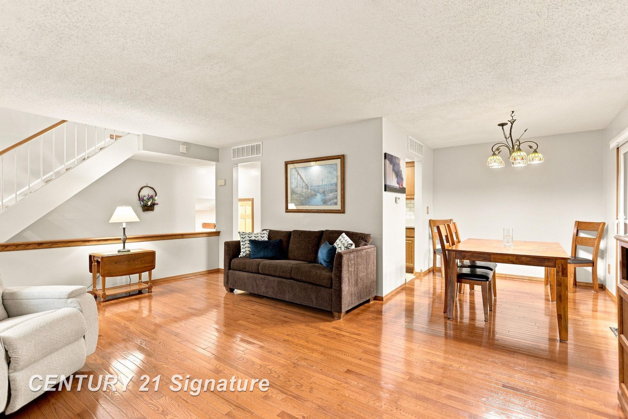 2357 Bay Woods Court