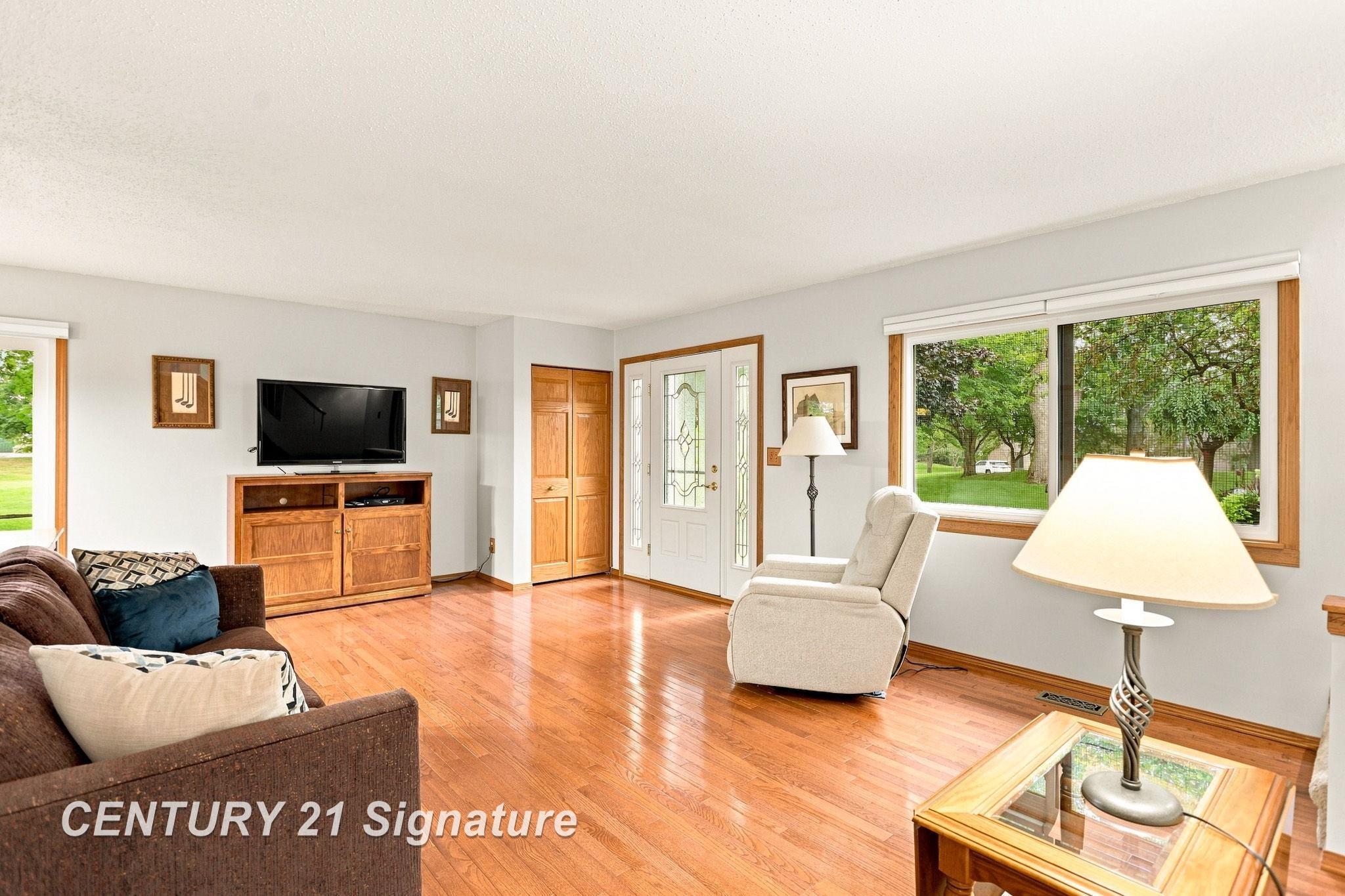 2357 Bay Woods Court