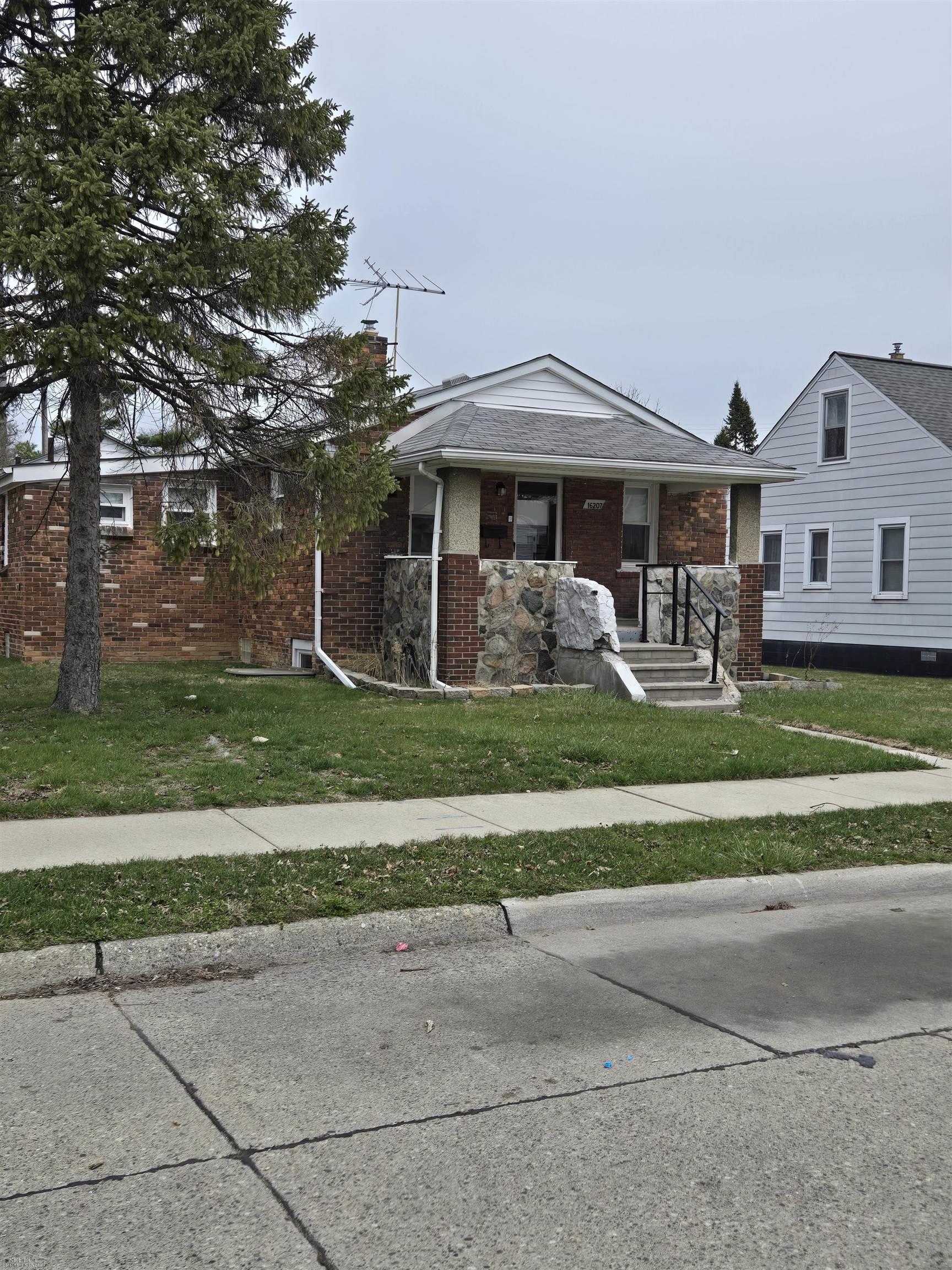 16207 Chesterfield Avenue