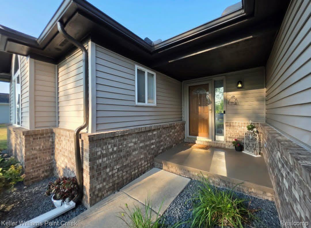 163 DEER PARK EAST