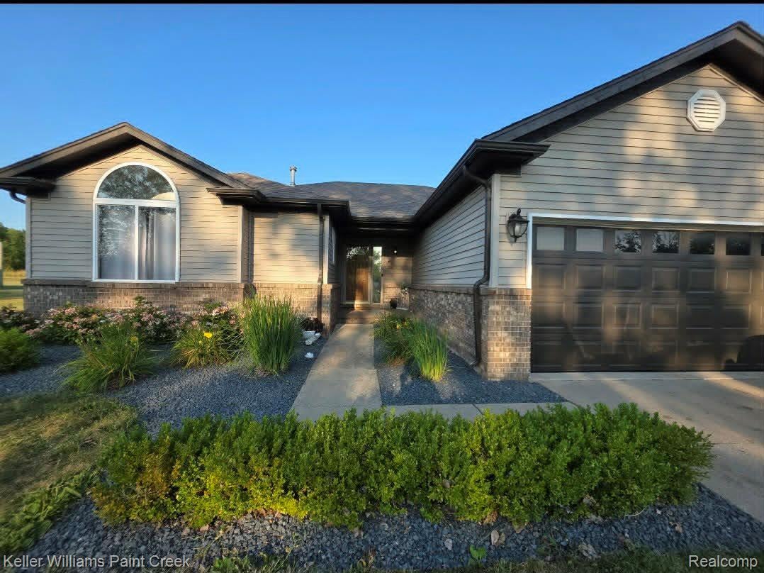 163 DEER PARK EAST