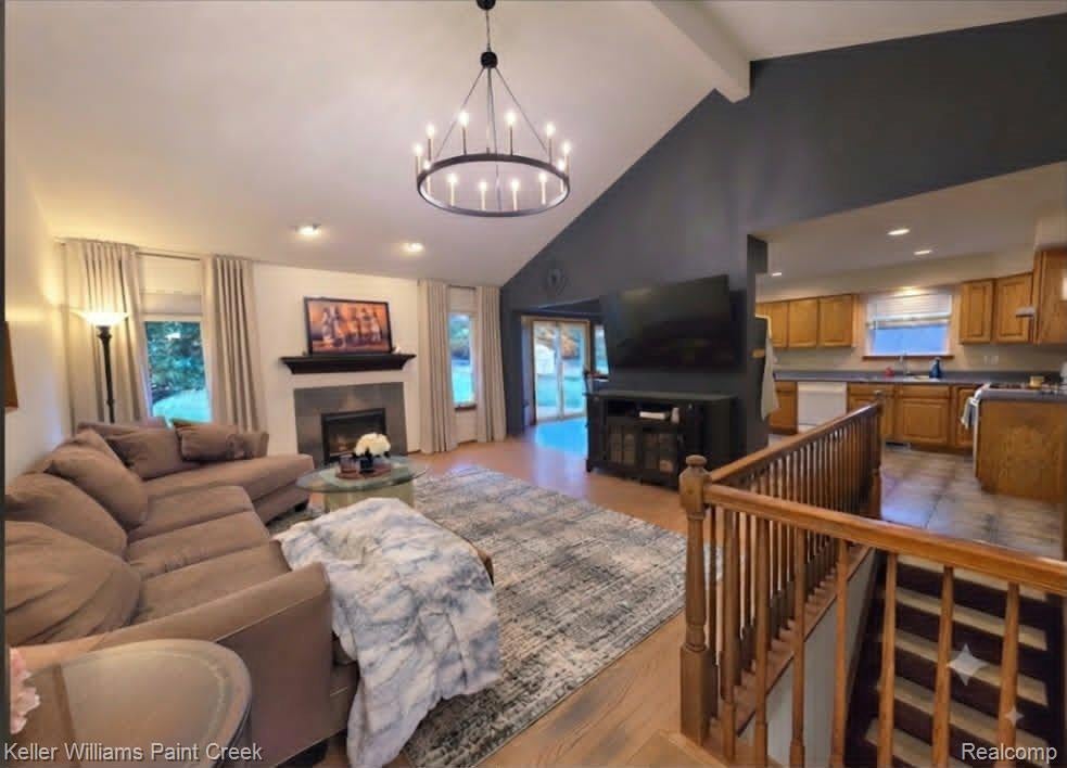 163 DEER PARK EAST