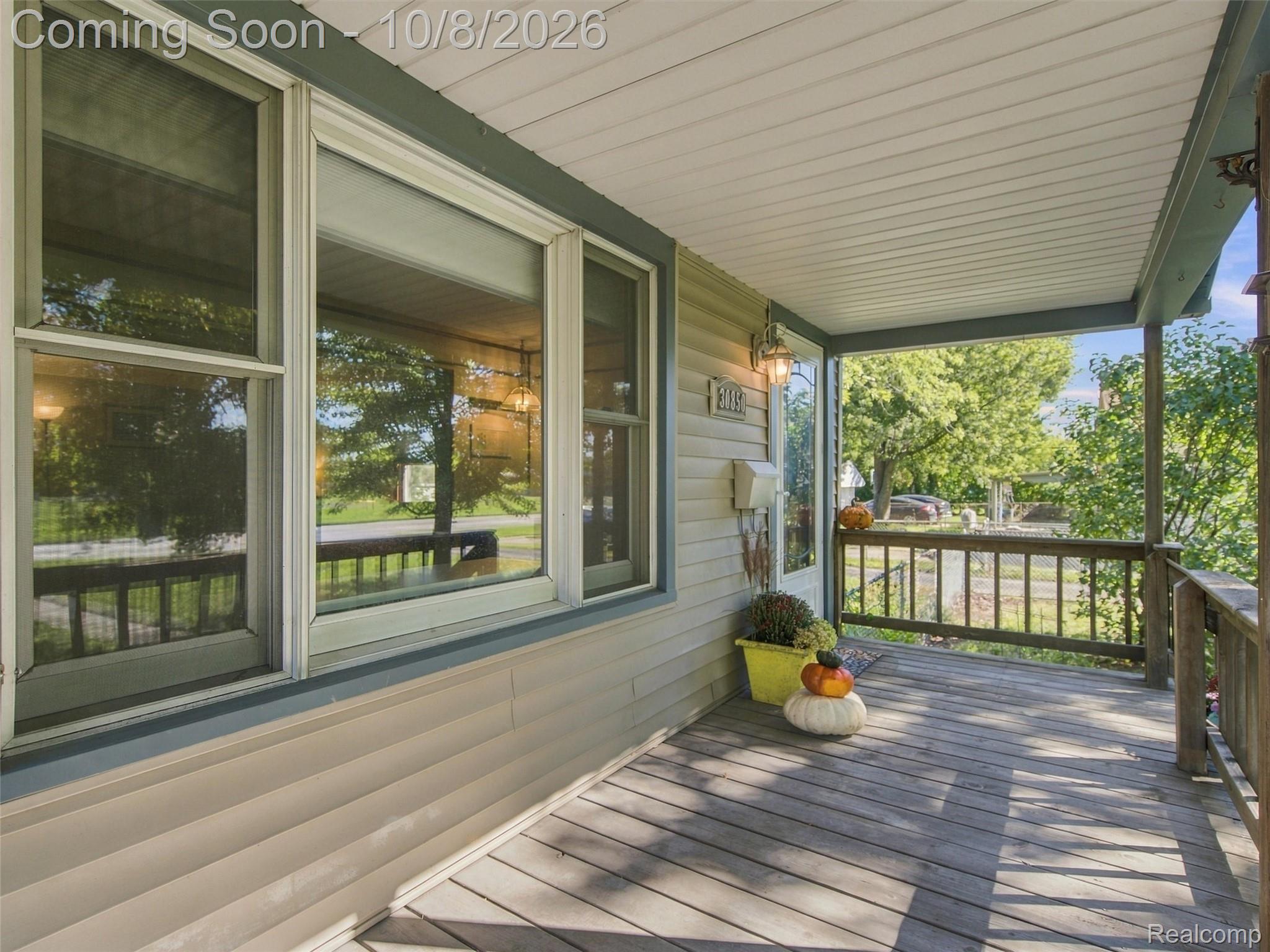 30850 Ann Arbor Trail
