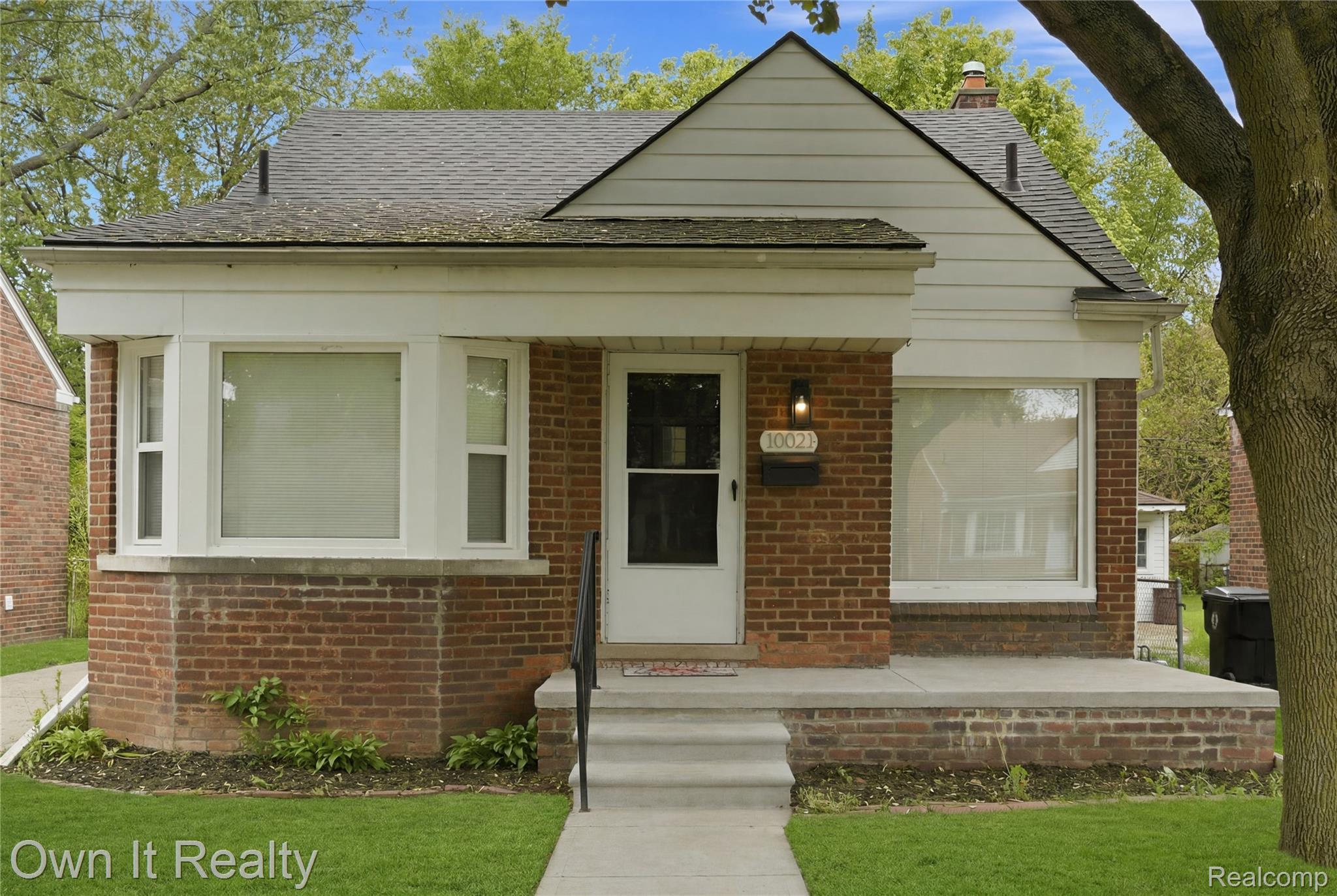 10021 Grayfield