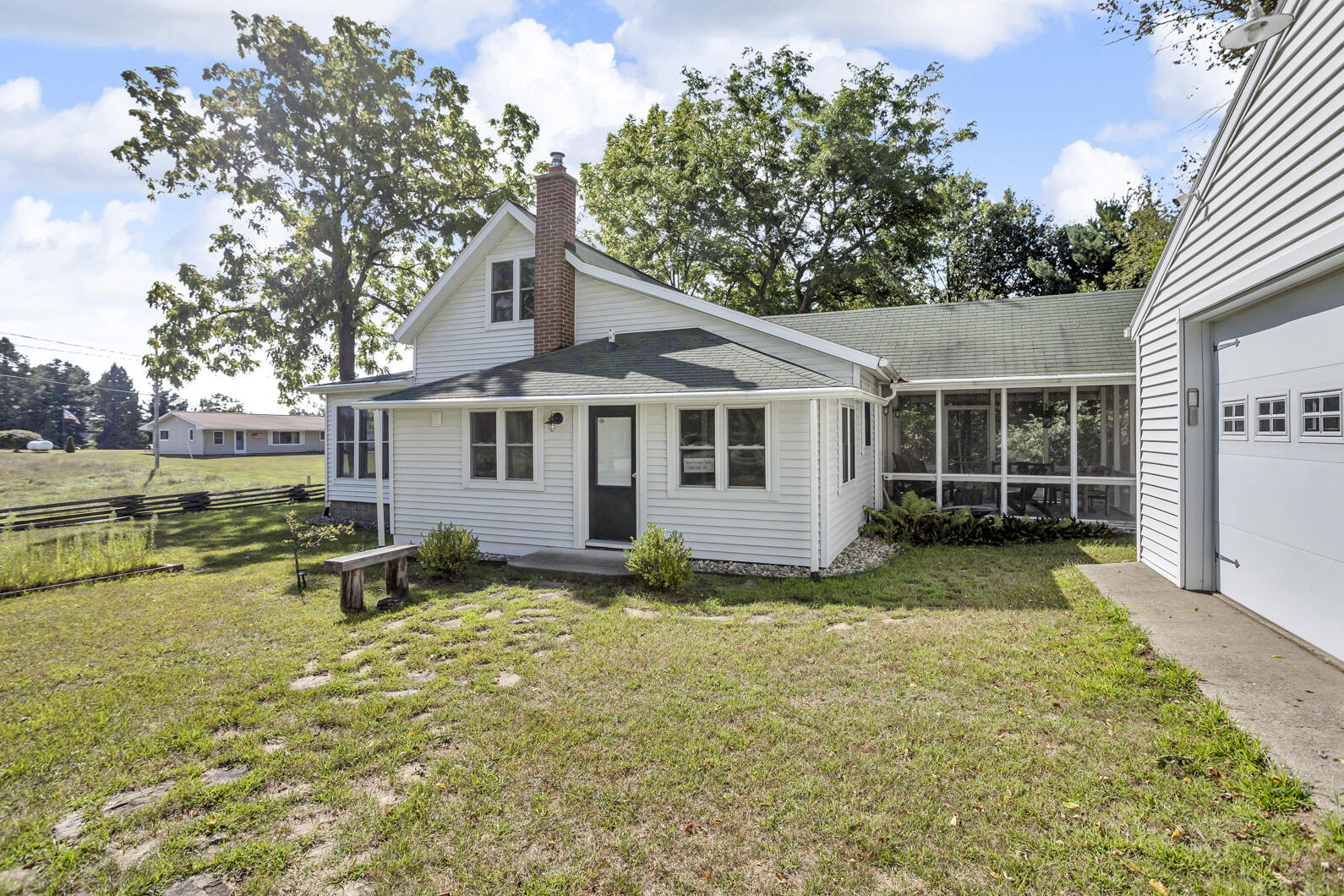 9538 Peterson Road