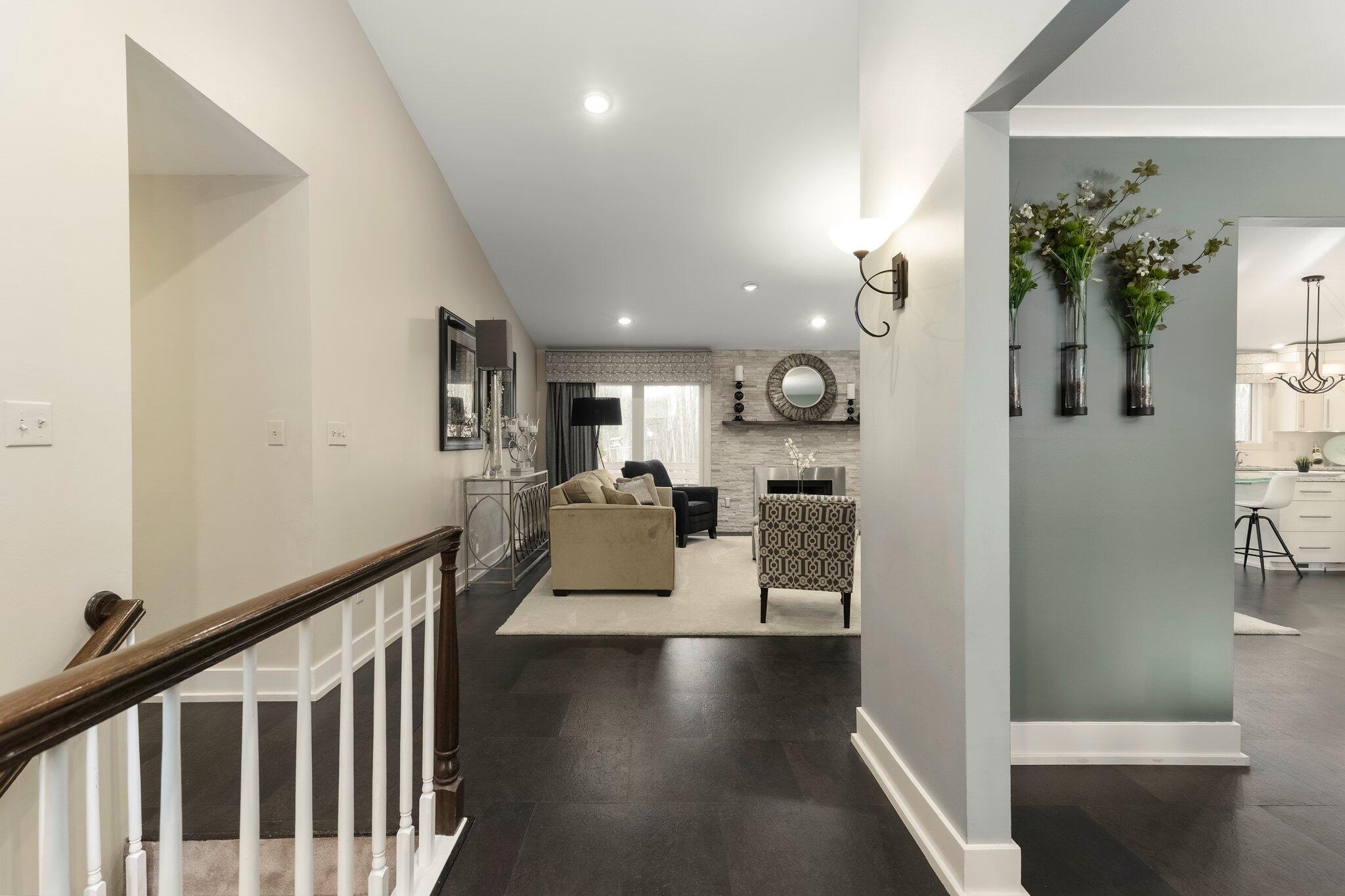 21395 Laser Lane