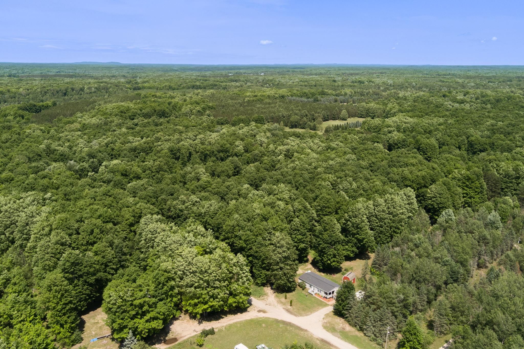 Properties Available 2 - 2 223 Pinecrest Lane