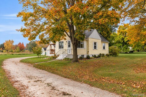 Photo for 7469 Grand Blanc Road
