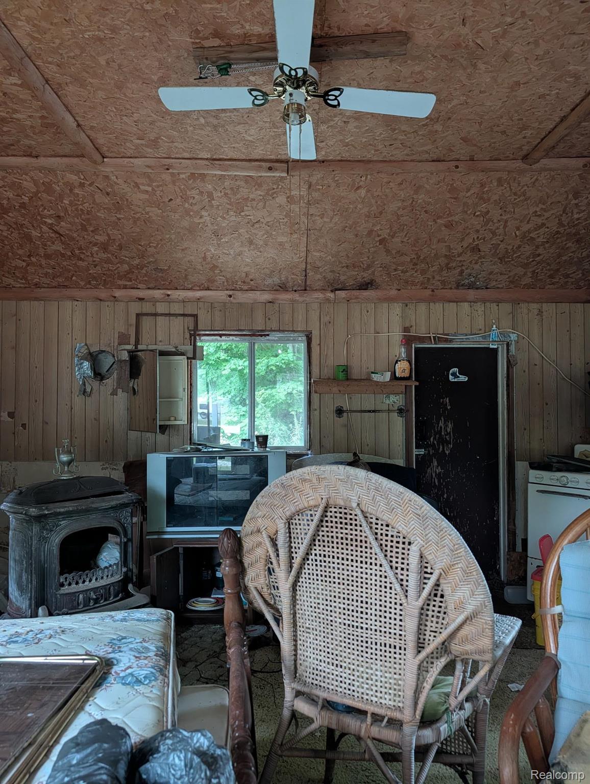6750 Hiawatha Trail