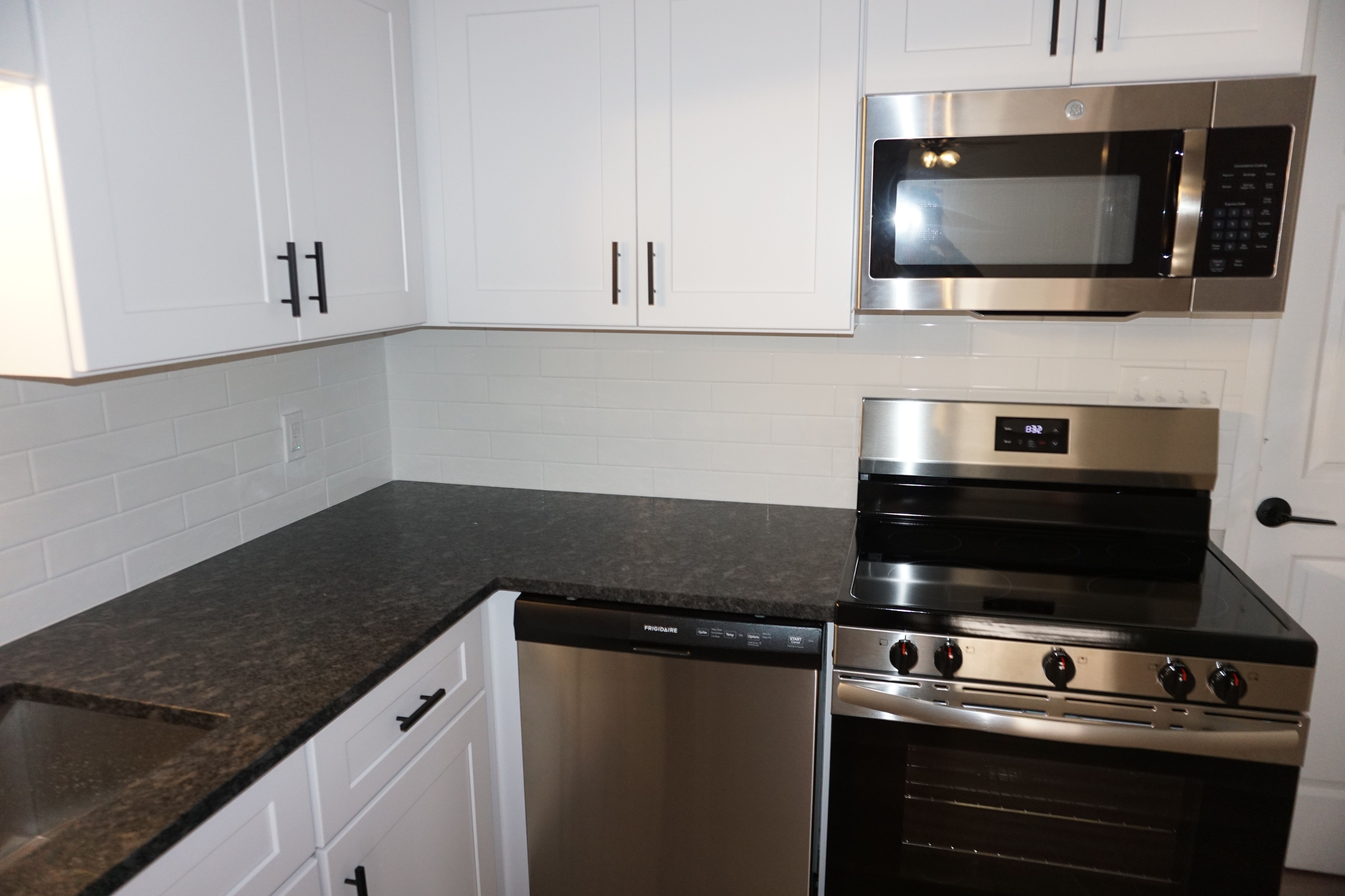 Romeo Village Macomb, Michigan 48065, United States, 2 Bedrooms Bedrooms, ,1 BathroomBathrooms,Residential,Active,114914