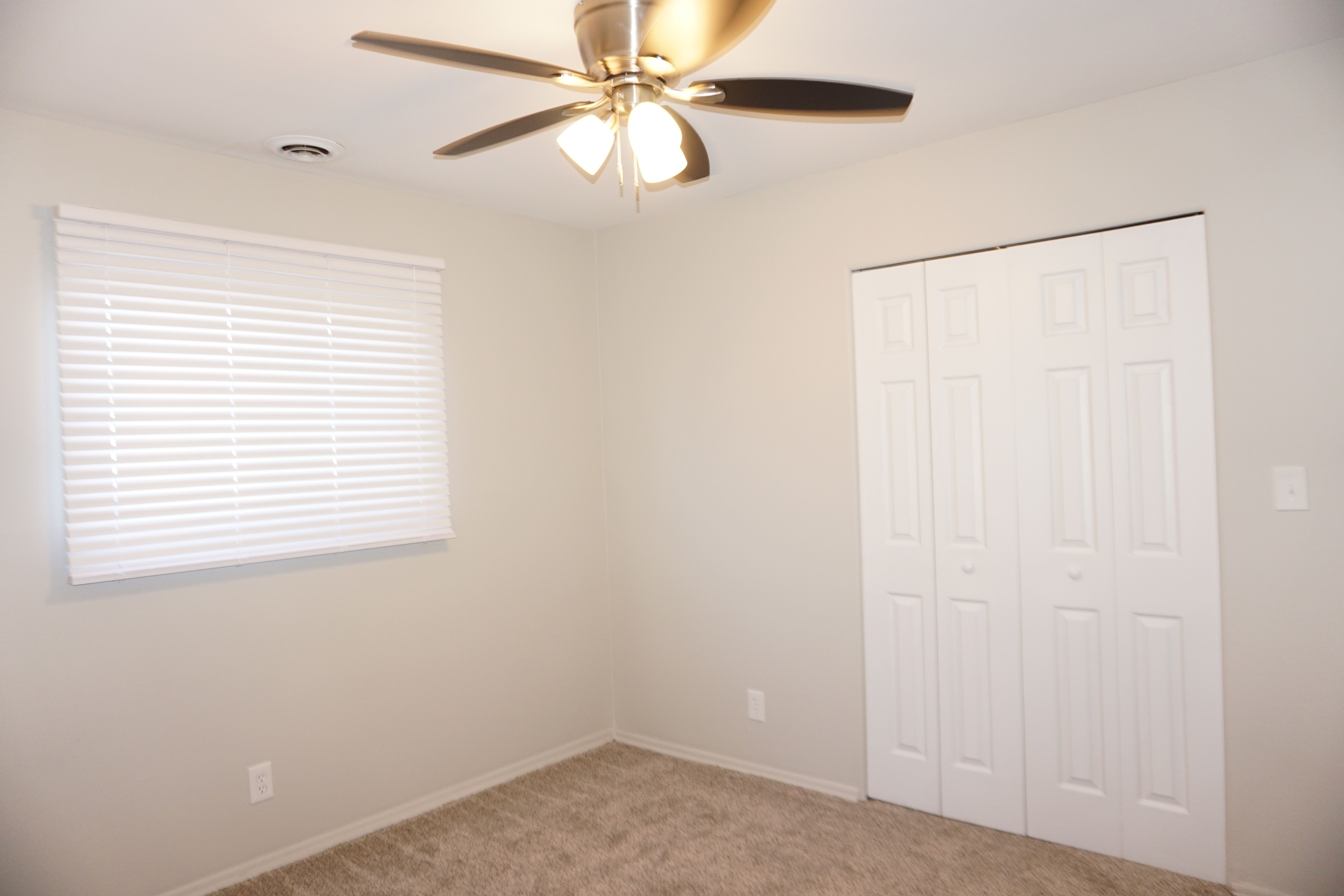 Romeo Village Macomb, Michigan 48065, United States, 2 Bedrooms Bedrooms, ,1 BathroomBathrooms,Residential,Active,114914