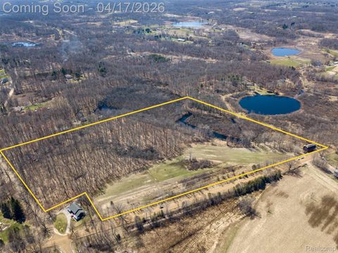 825 W Rose Center Road Holly Township MI 48442