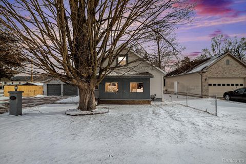 180 N Pasadena Street Ypsilanti City MI 48198