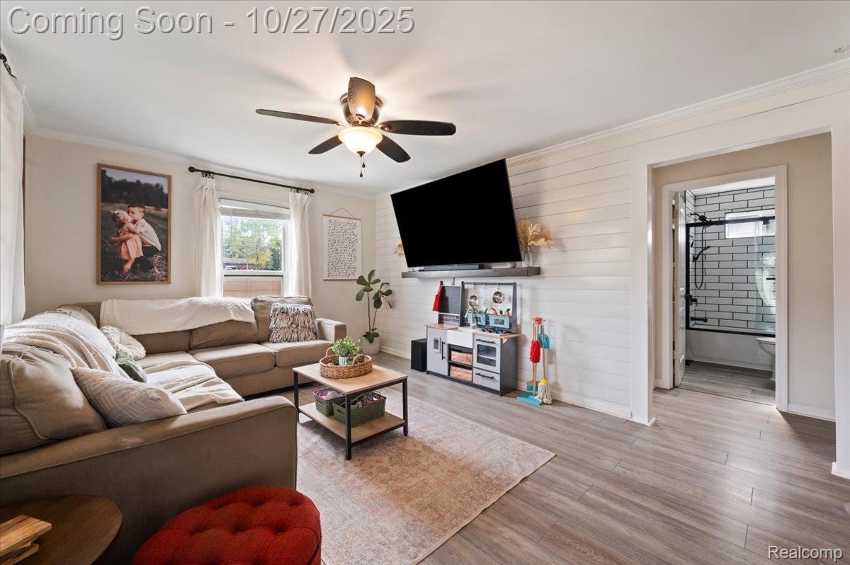 6425 Simmons Road