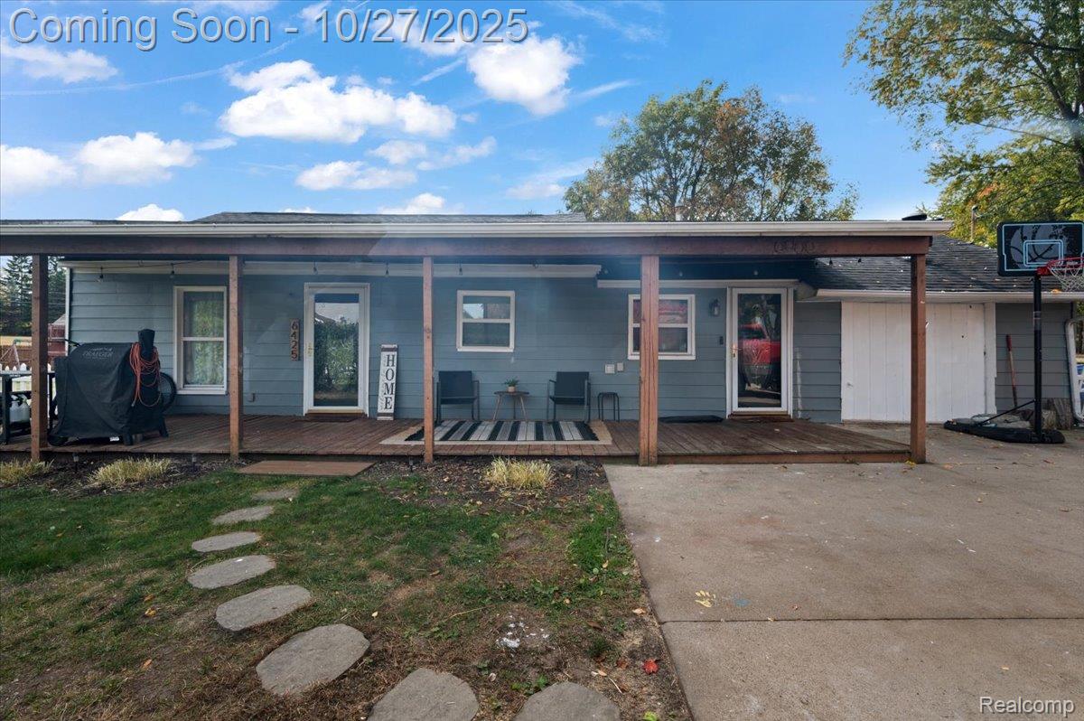 6425 Simmons Road